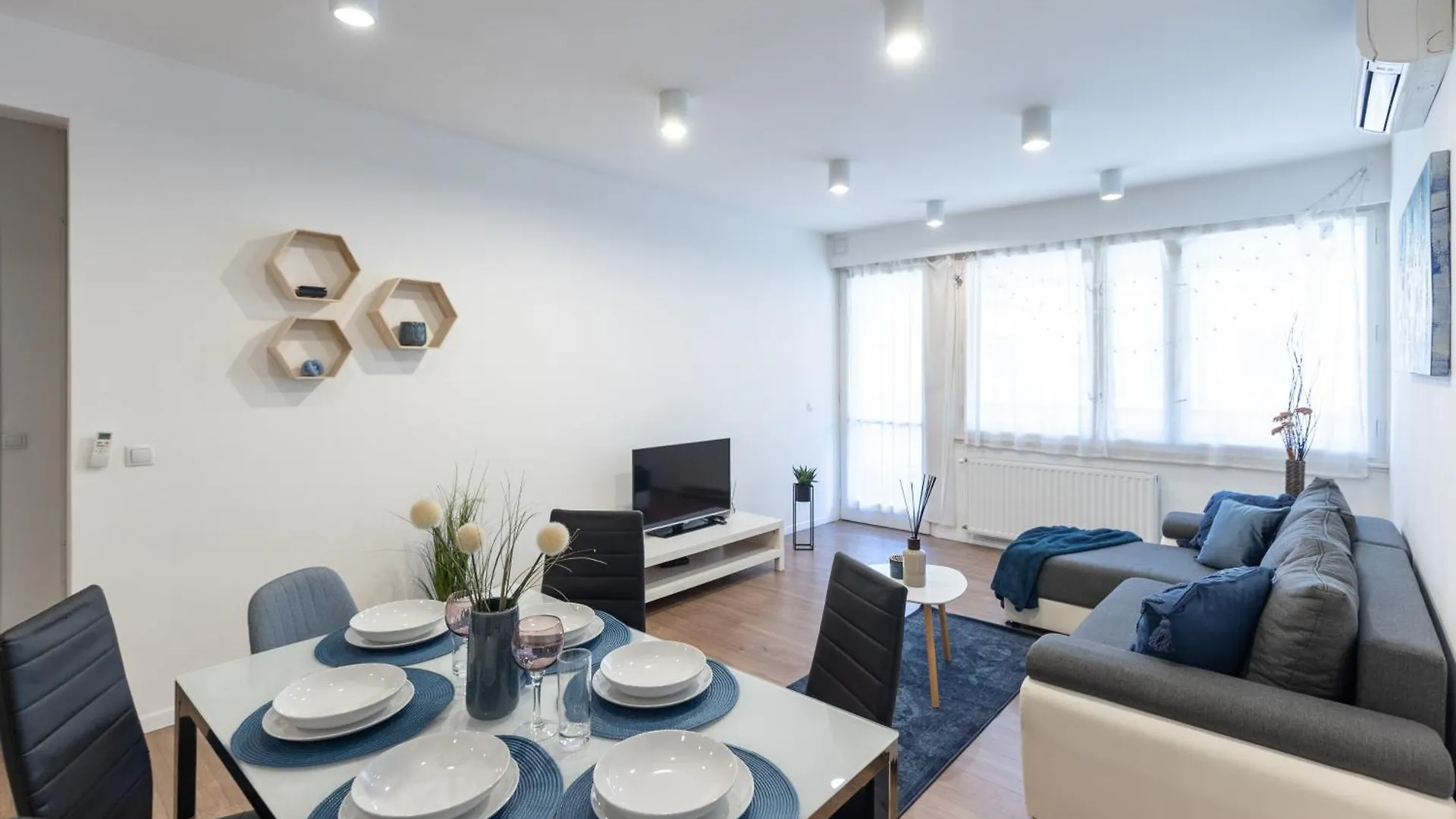 Gems Of Budapest - Sapphire Suite Апартаменты