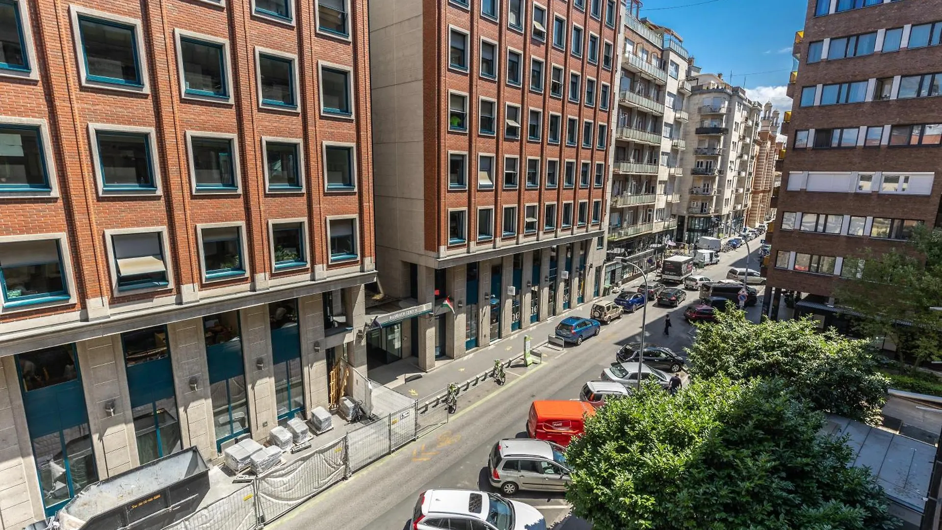 Gems Of Budapest - Sapphire Suite